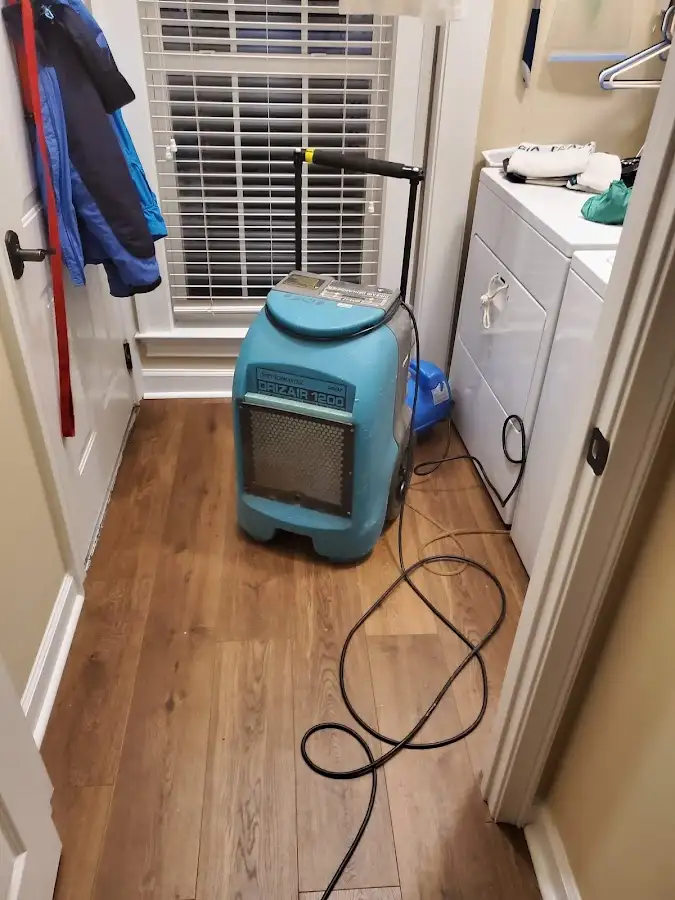 Commercial dehumidifier deployed for Flood Damage Cleanup in Hialeah Gardens